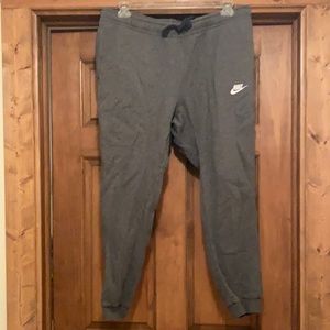 Men’s Nike sweatpants
